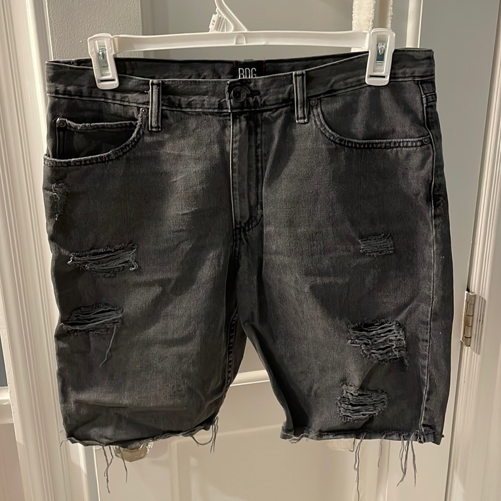 BDG Ripped Jeans Shorts - Black